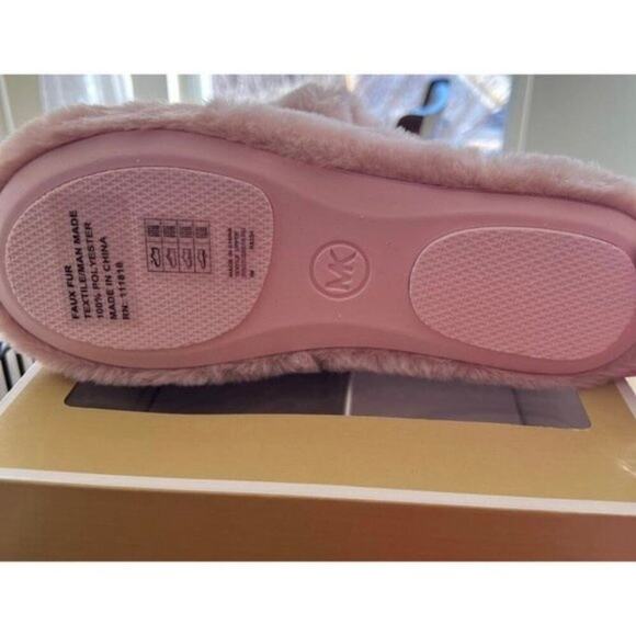 Michael Kors Alexis Closed toe Sherpa Slides Blossom - Picture 6 of 6